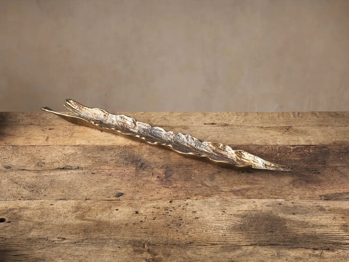 Bark Texture Centerpiece Tray 1