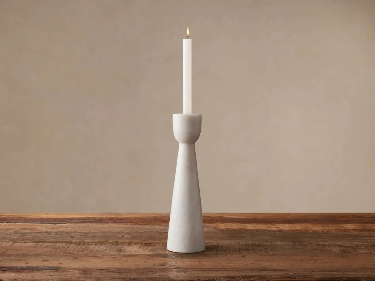 Omo White Marble Taper Holder 1