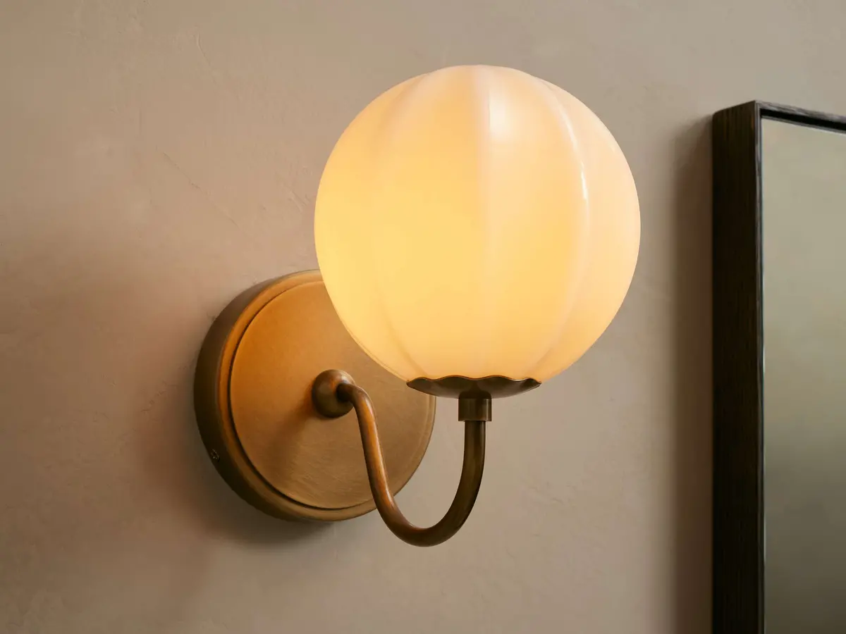 Agnes Gooseneck Sconce 1