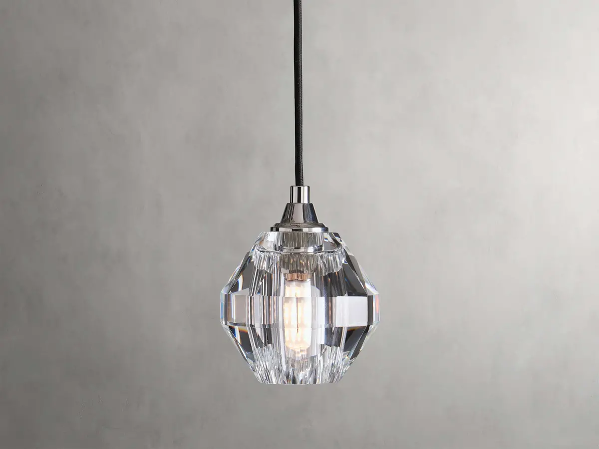 Amoroso Pendant 1