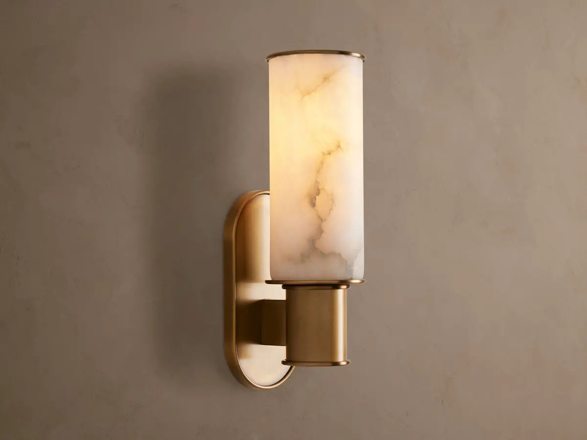Harlin Sconce In Alabaster 1