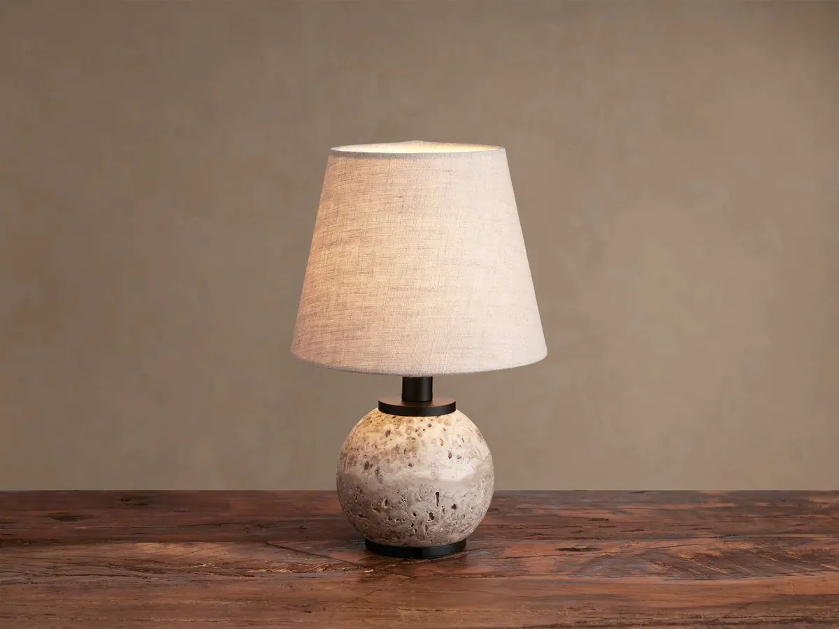 Celia Outdoor Rechargeable Lamp 1