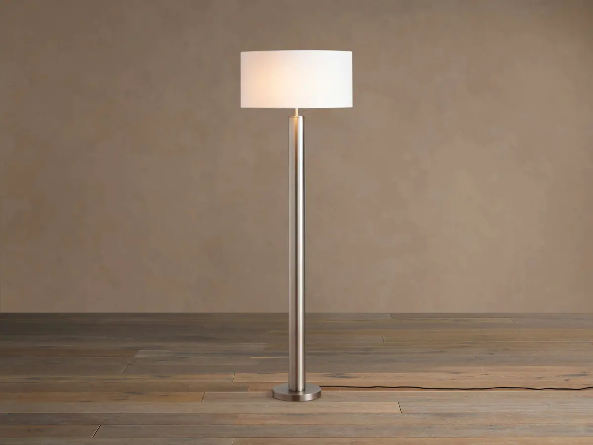 Linden Floor Lamp In Pewter 1