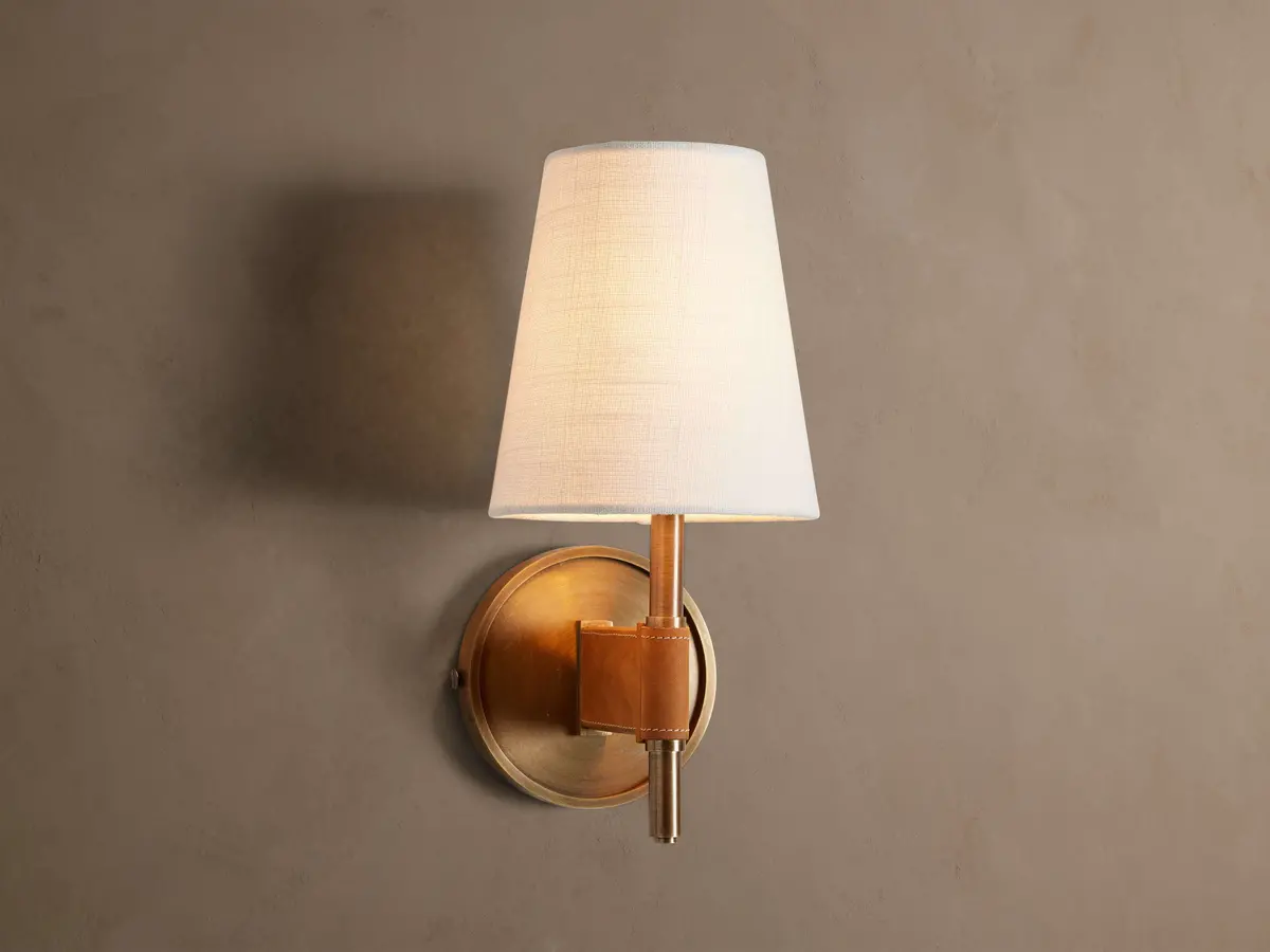 Hastings Sconce 1
