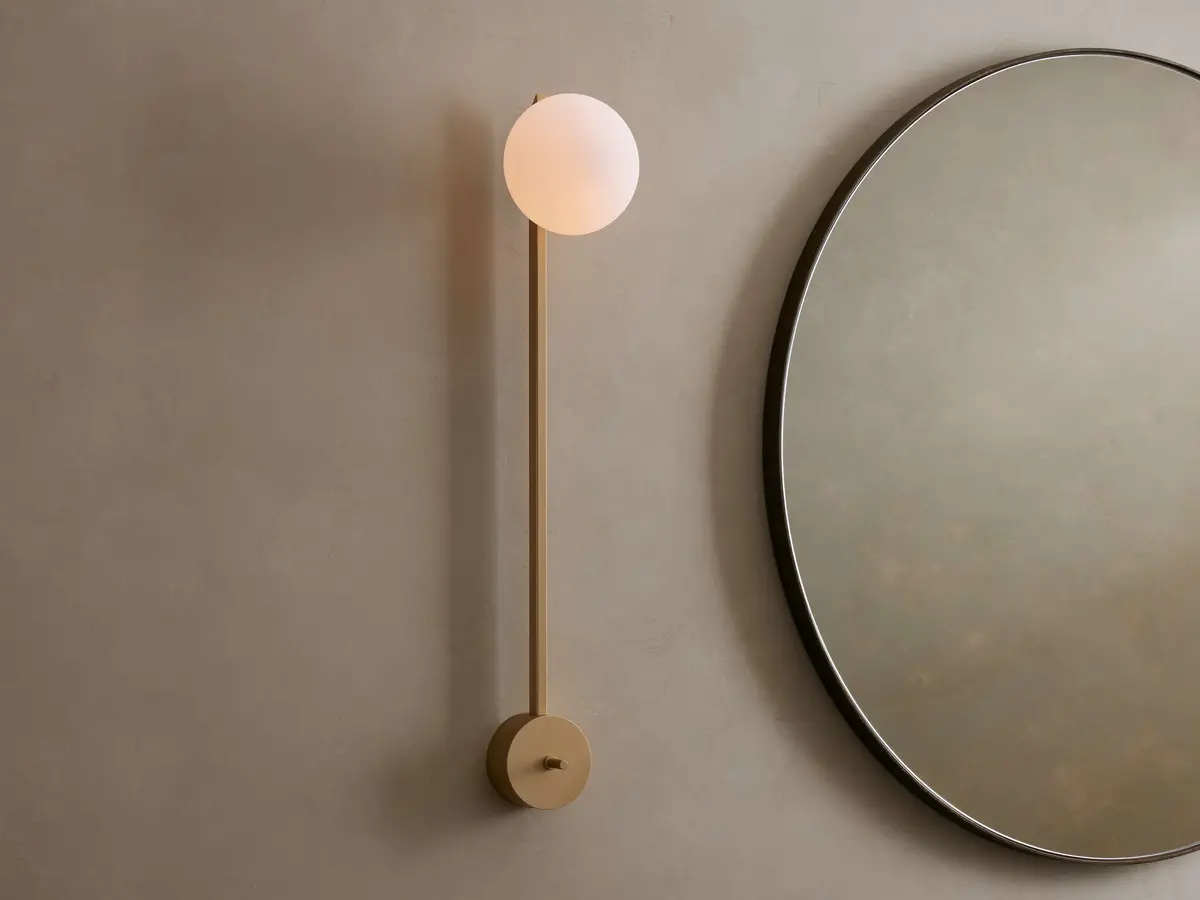 Costella Grand Sconce 1