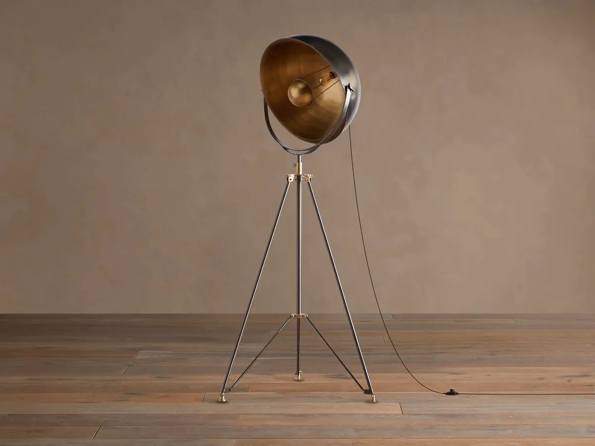 Retro Tripod Floor Lamp 1