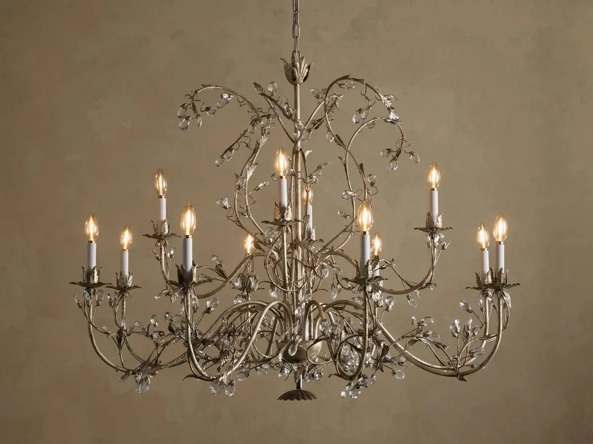 Claudette Chandelier 1
