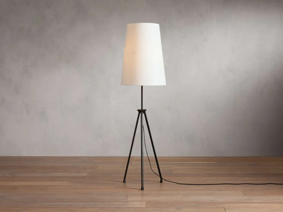 Iain Floor Lamp 1