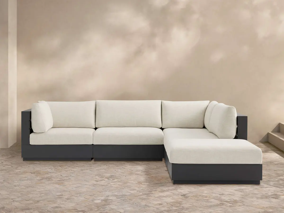 Bal Harbour Outdoor Aluminum Five-Piece Sectional With Ottoman 1