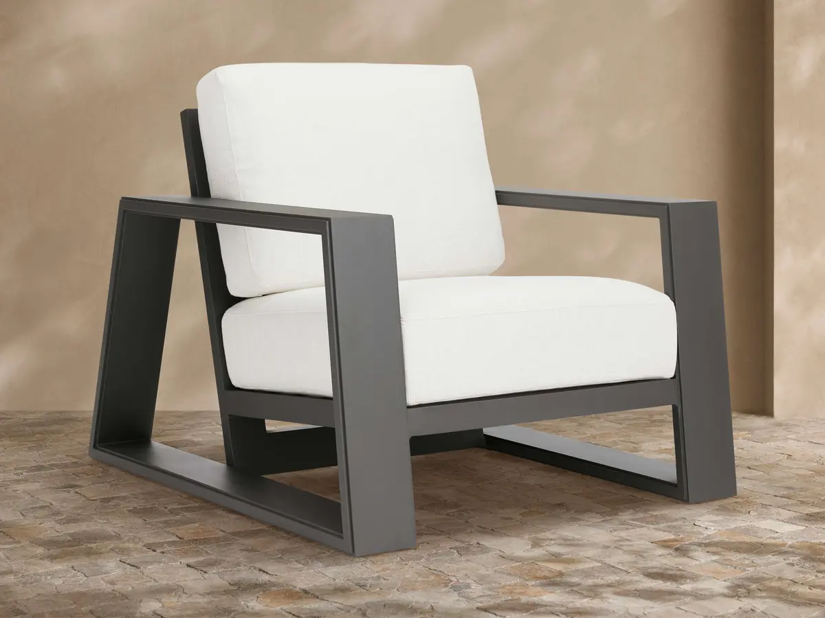 Canyon Outdoor Aluminum Lounge Chair In Eden Snow 1