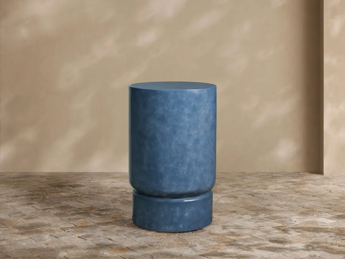 Colorno Outdoor End Table 1