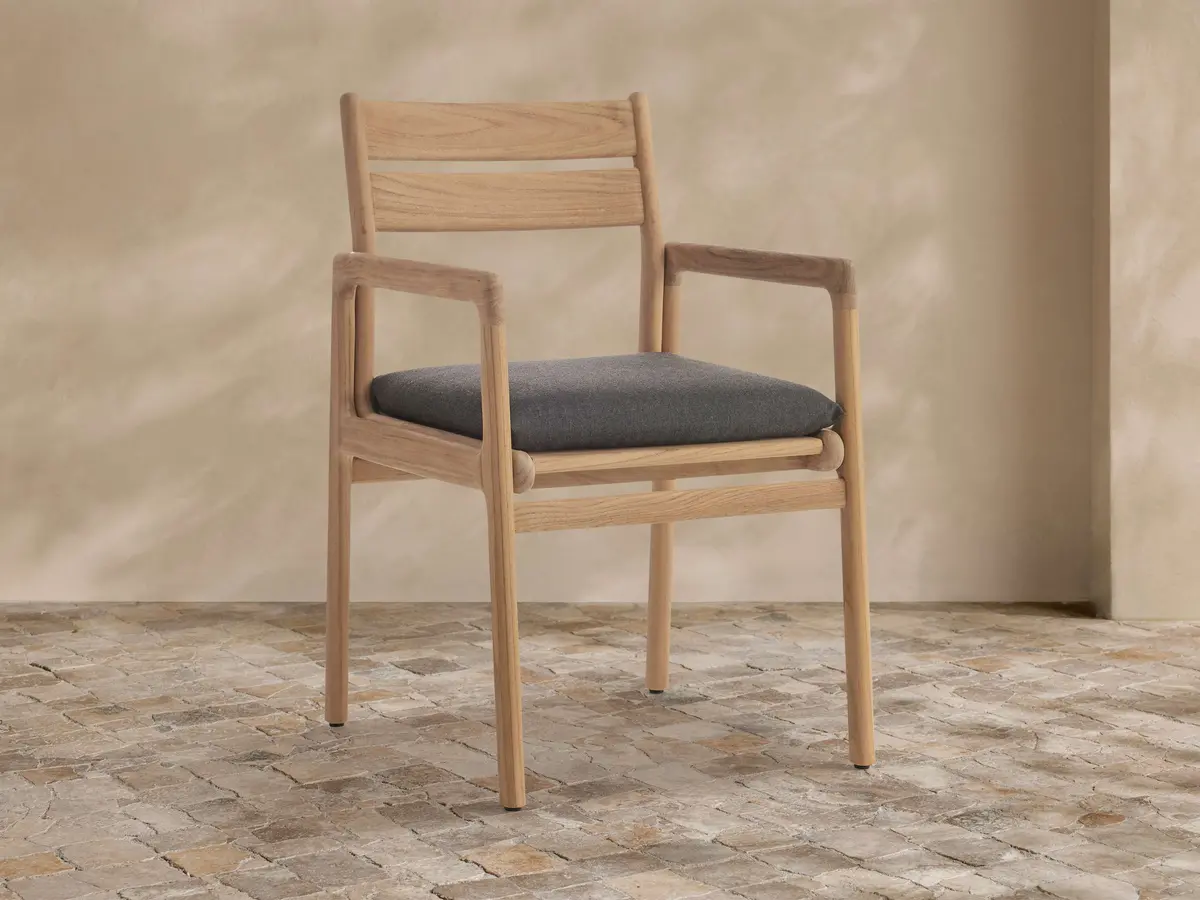 Del Rey Outdoor Dining Arm Chair 1