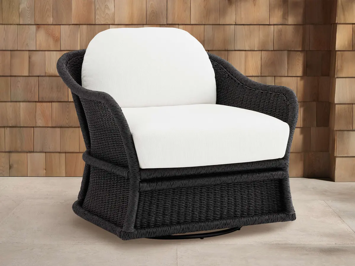 Fowler Outdoor Glider 1