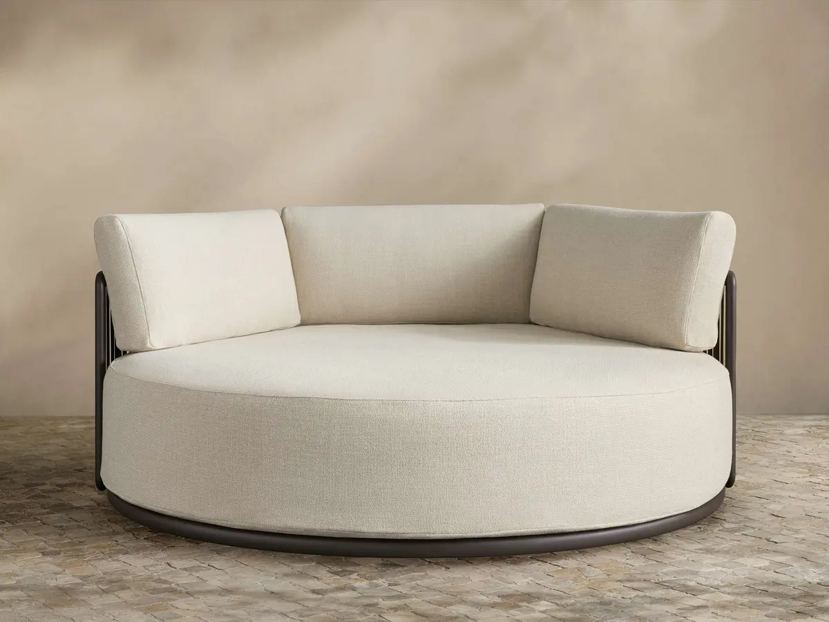 Lisbon Outdoor Daybed 1