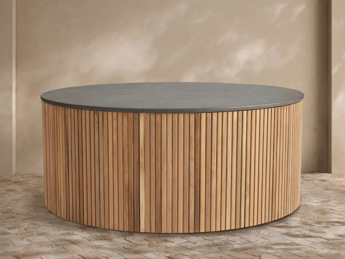 Pompeii Outdoor Round Coffee Table 1
