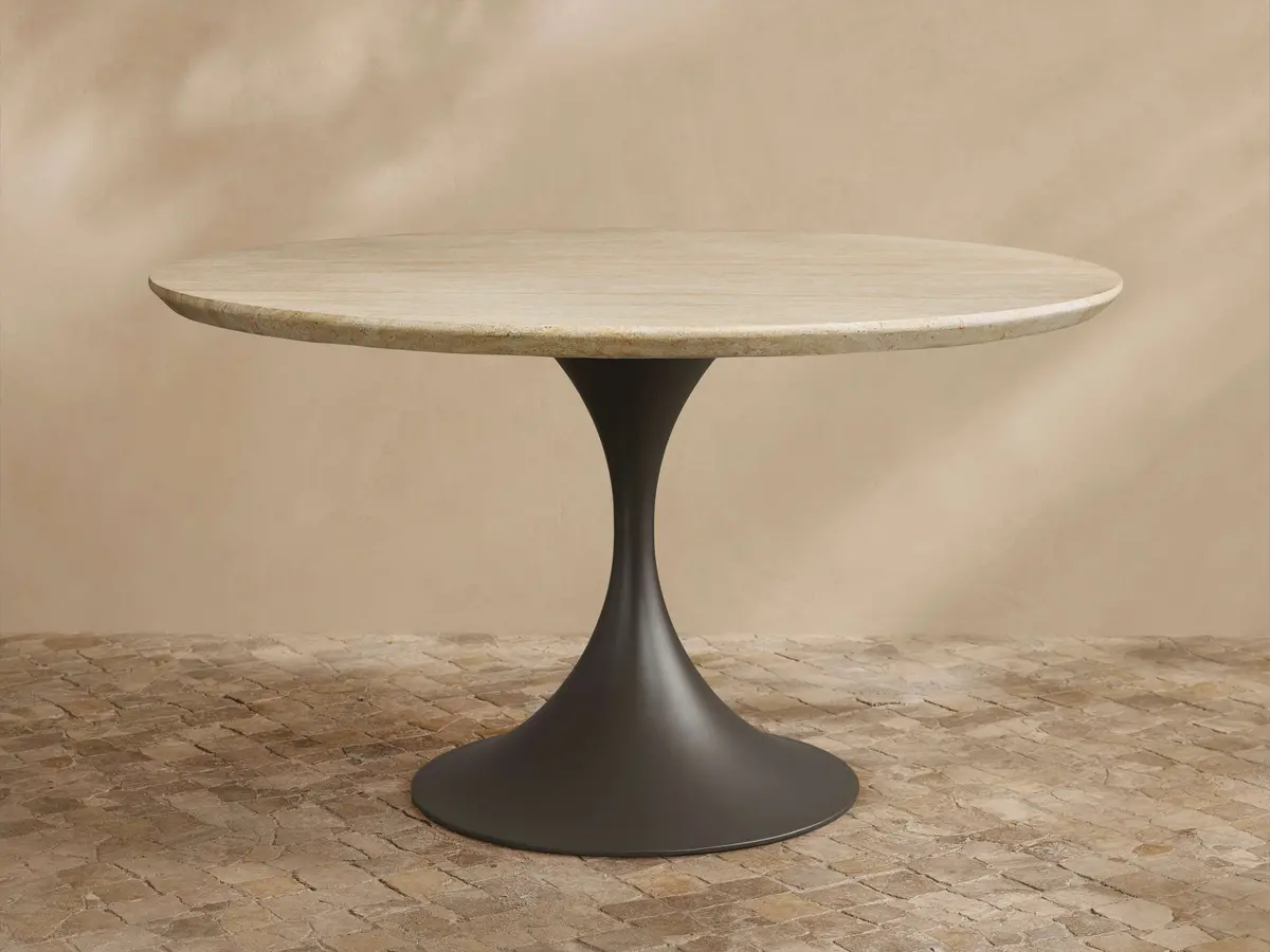 Outdoor Round Dining Table With Launette Base 1
