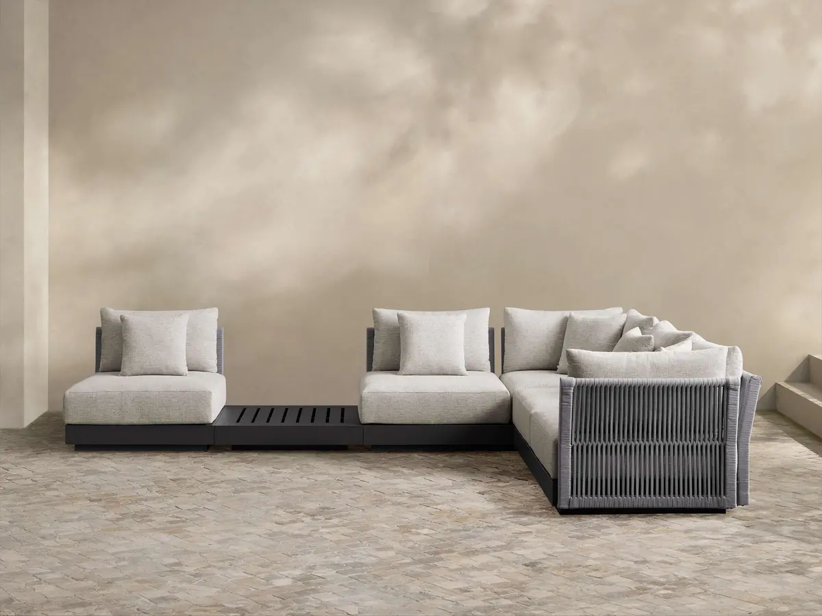 Naxos Outdoor Six-Piece Sectional 1