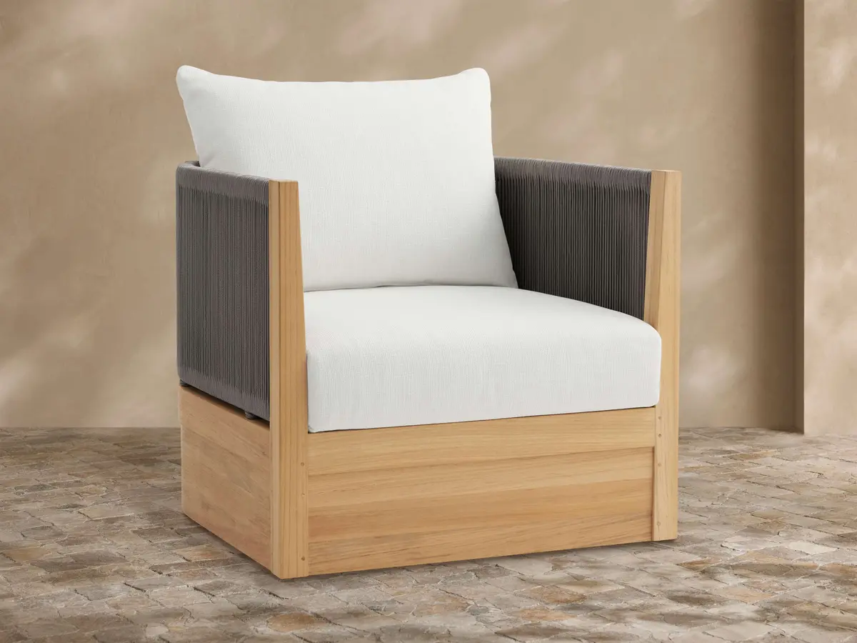 Newport Outdoor Swivel Chair 1