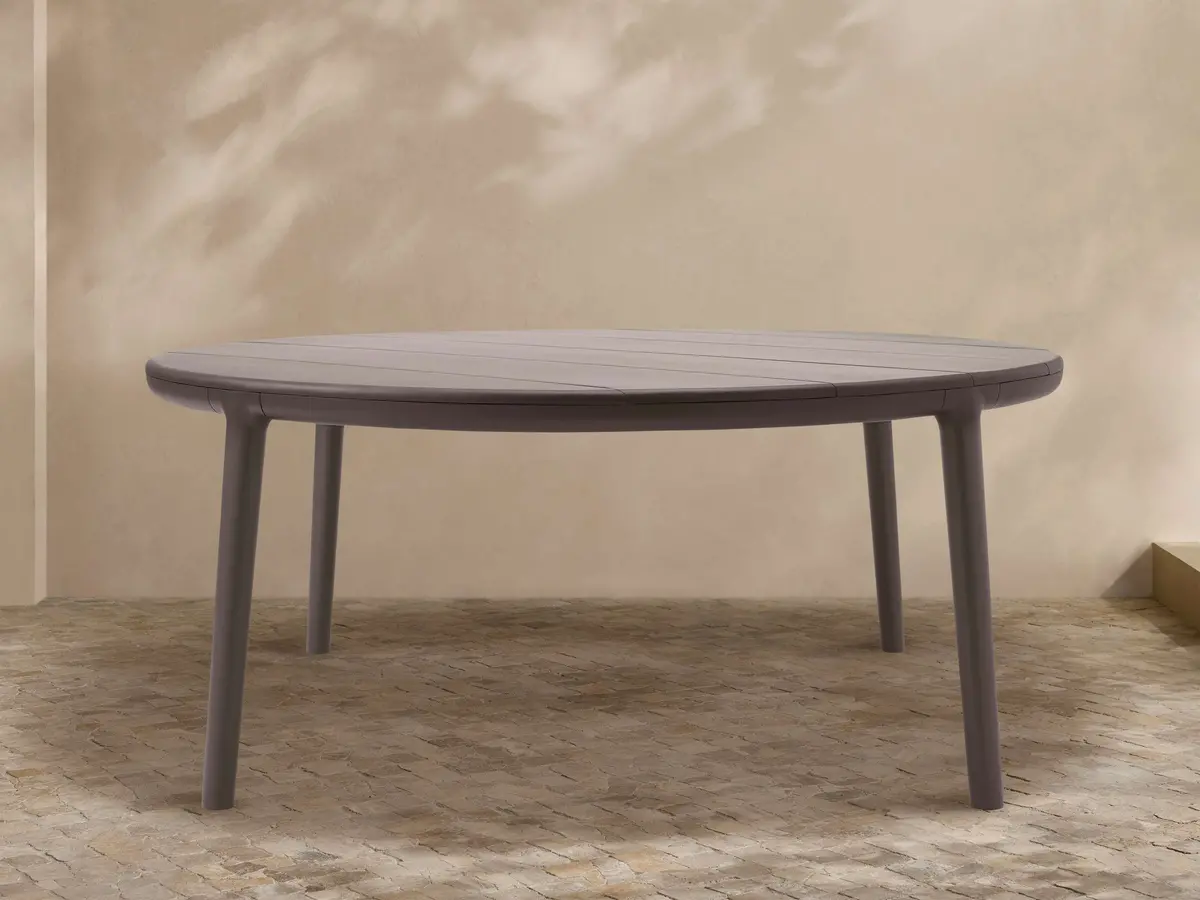 Puglia Outdoor Aluminum Round Dining Table 1