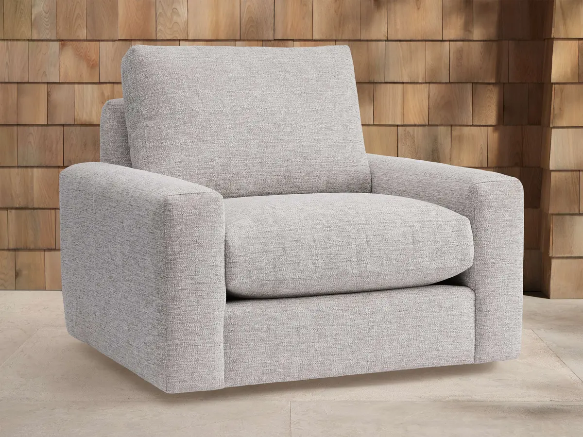 Remington Outdoor Swivel Chair 1