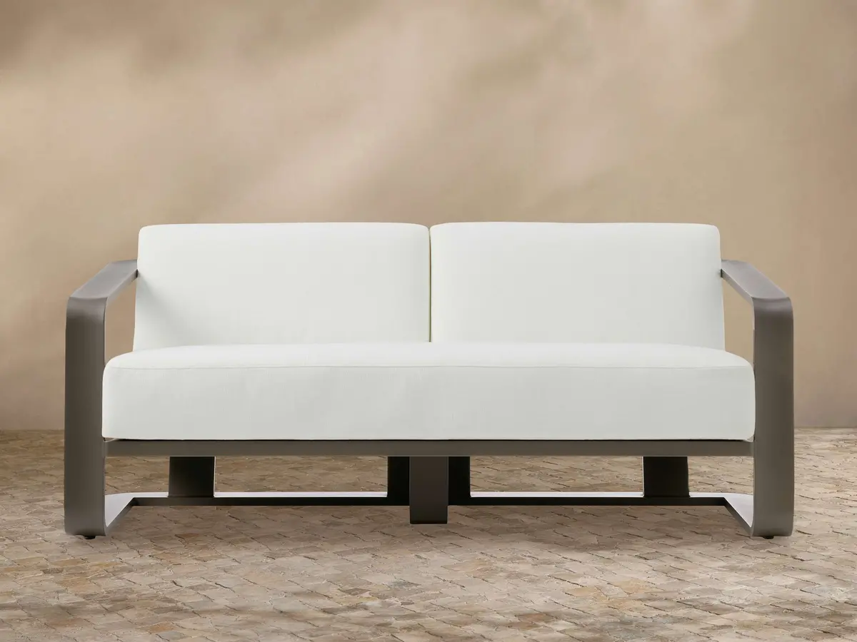 Sonoma Outdoor Aluminum Sofa In Savona Snow 1
