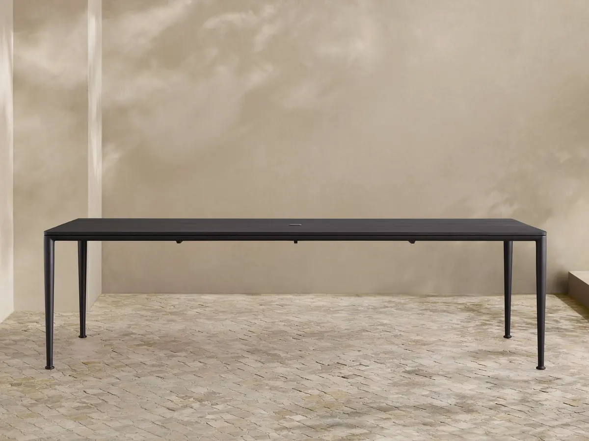 Surrey Outdoor Dining Table 1