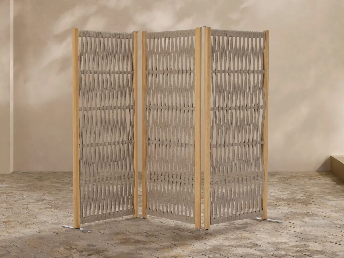 Venua Outdoor Privacy Screen 1