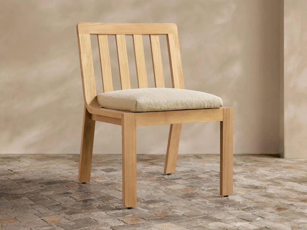 Zoe Outdoor Dining Side Chair 1