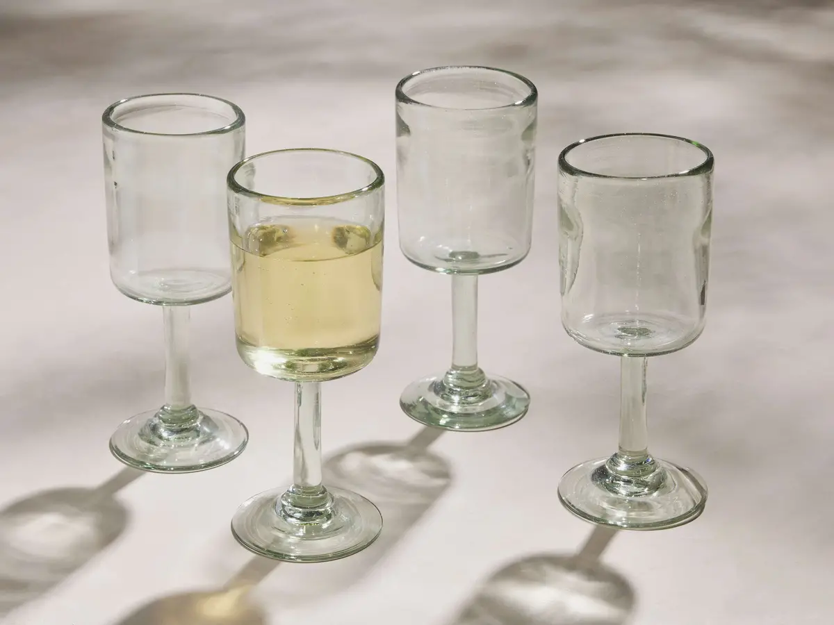 Granada Wine Glass (Set Of 4) 1