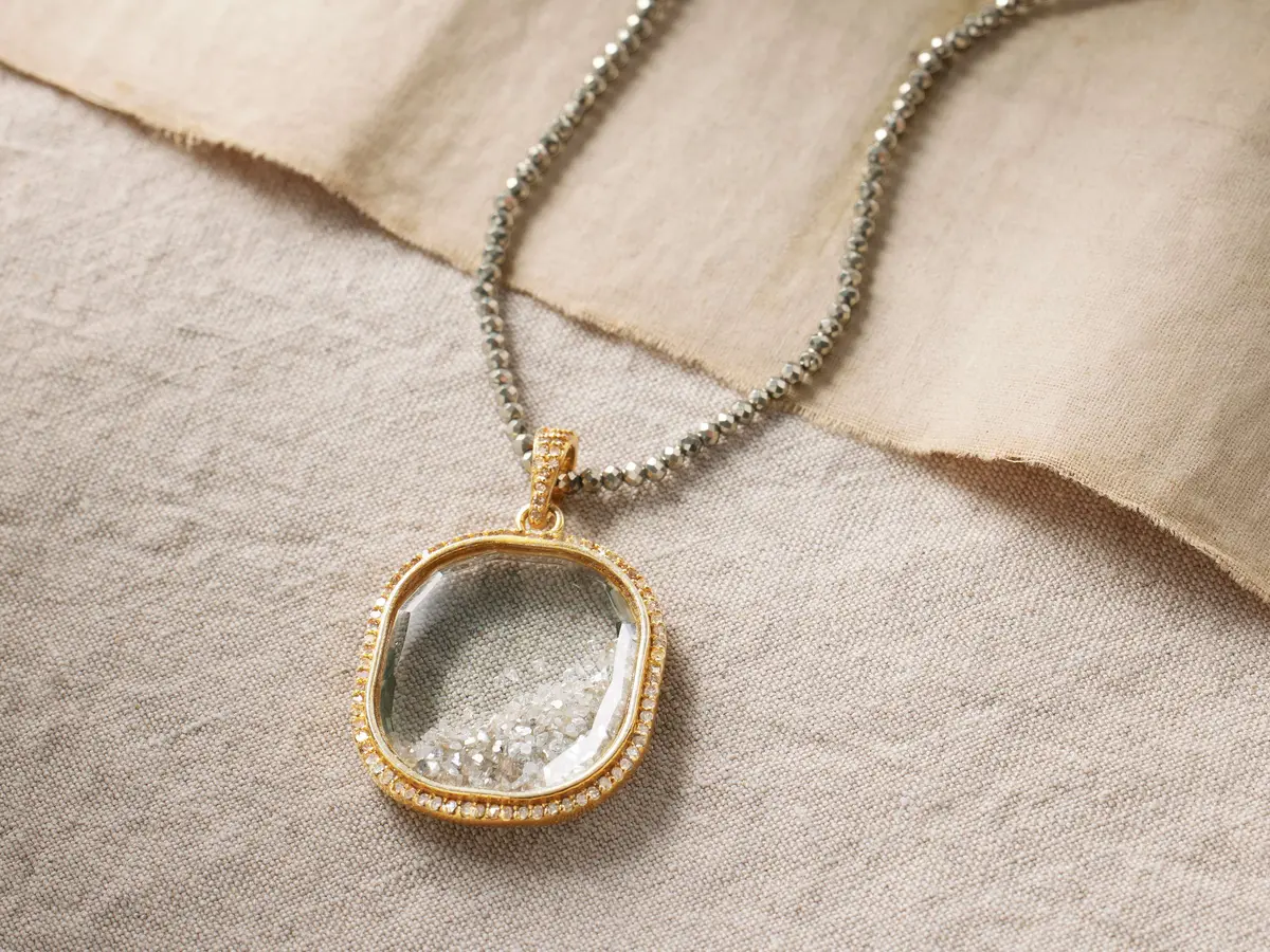 Diamond Shaker Cush Necklace 1