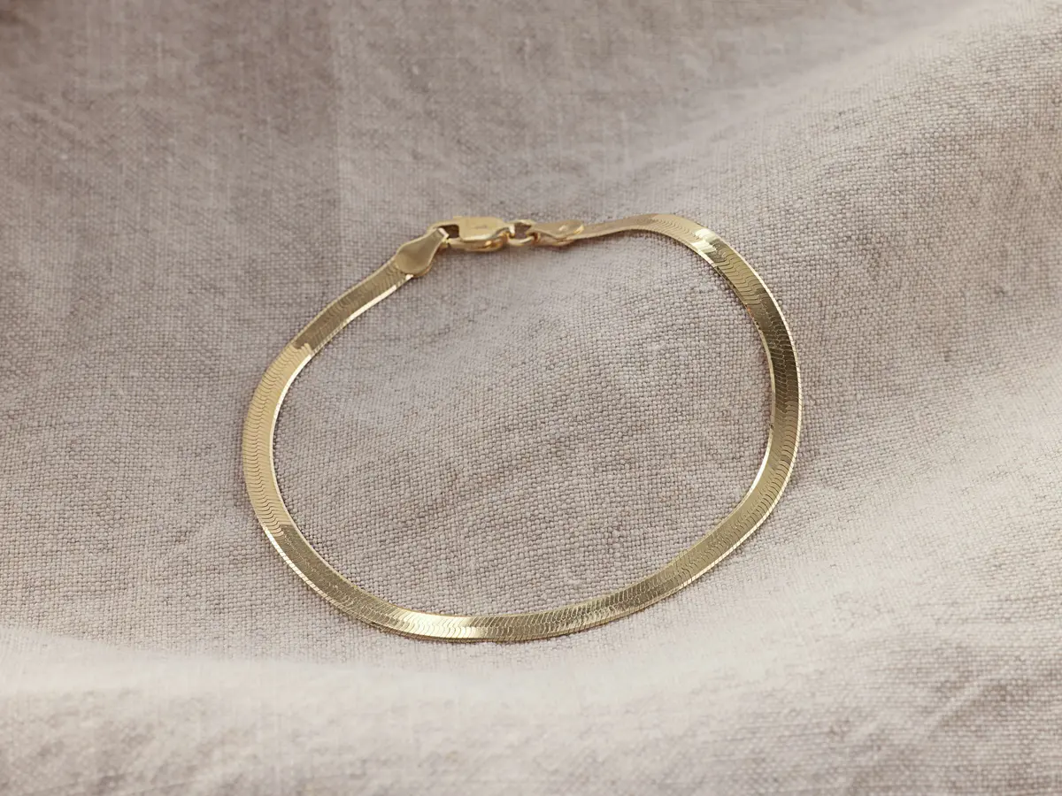 Sura Snake Chain Bracelet 1