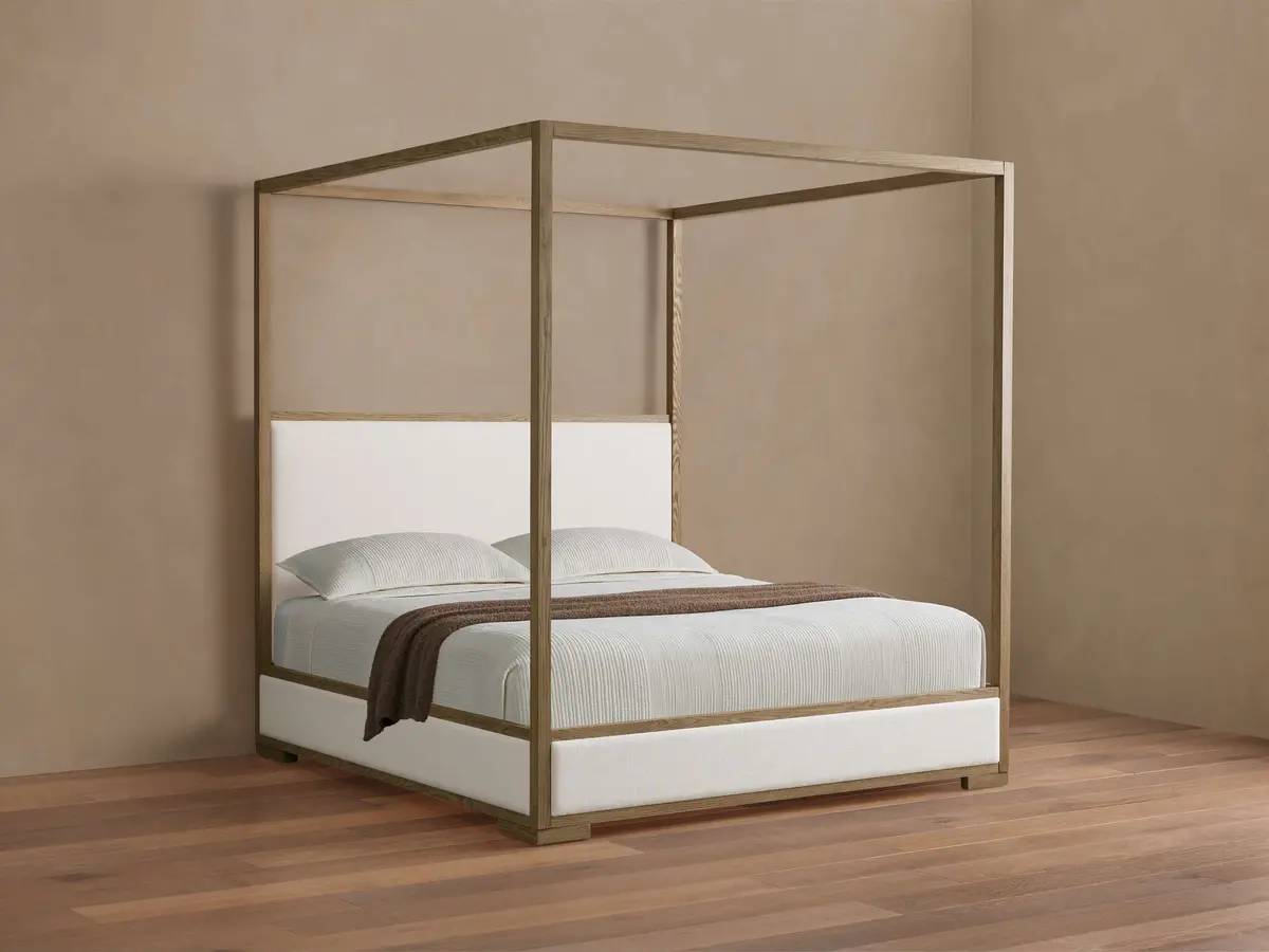 Darien Canopy Bed 1