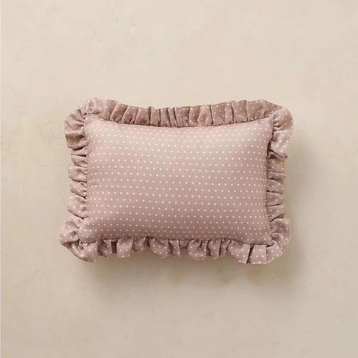 Medium Ruffle Pillow | Swiss Dot 1