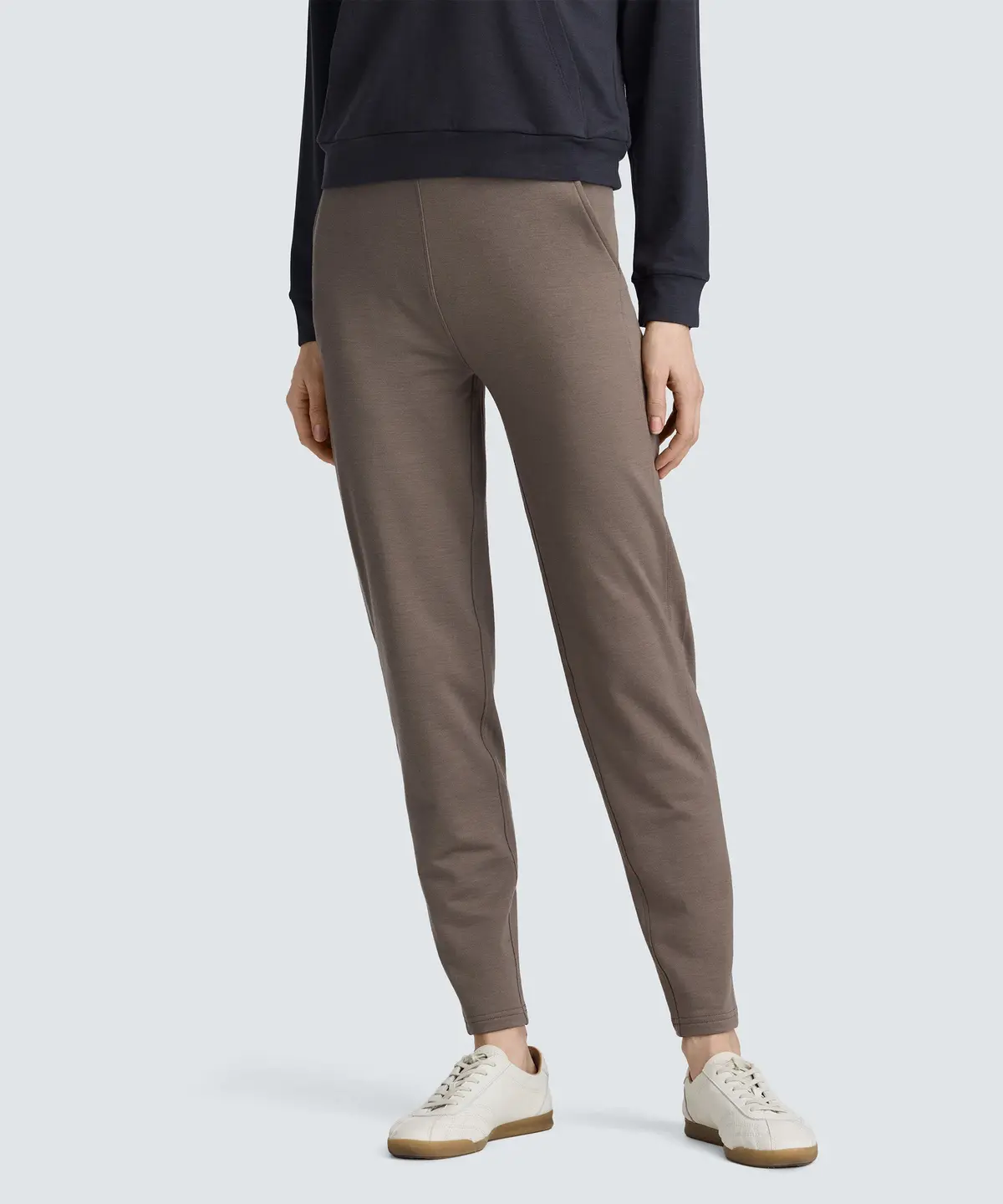 Women's Merino Transit Sweatpants 16