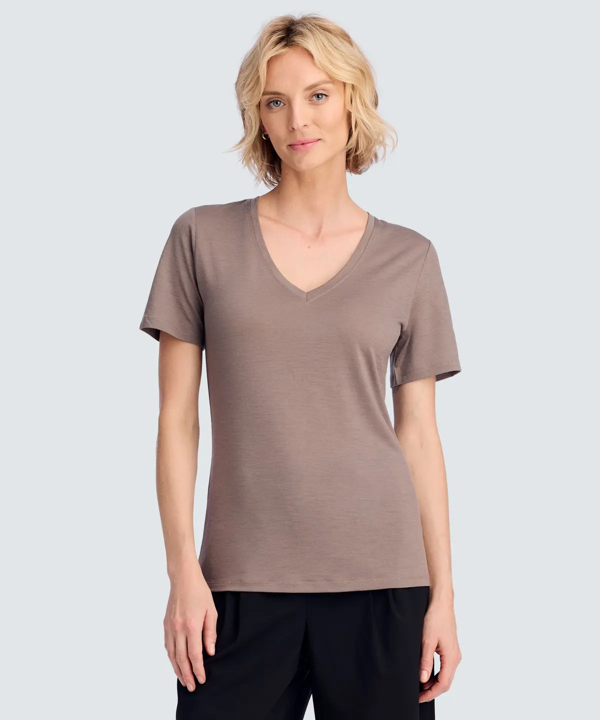 Women's Ultralight Merino V-Neck T-Shirt 6