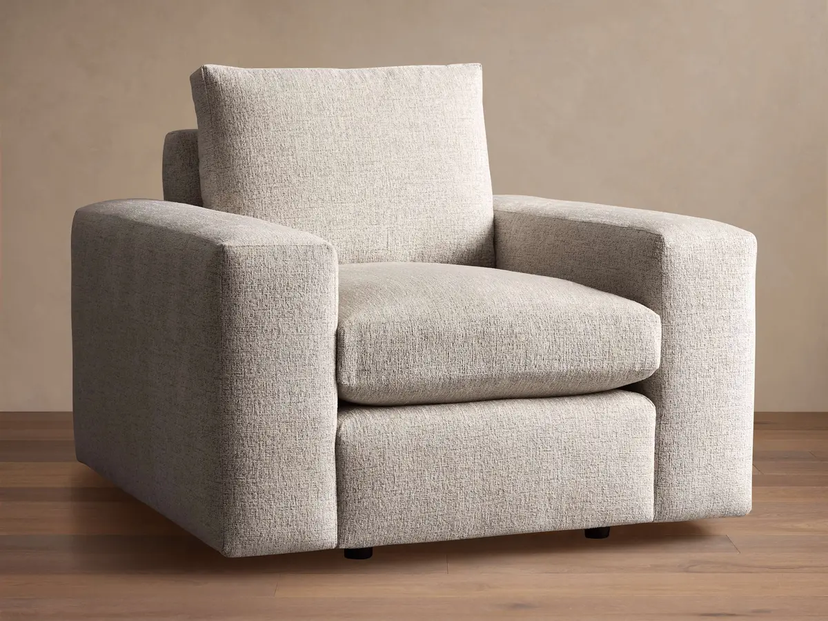 Kipton Wide Arm Swivel Chair 1