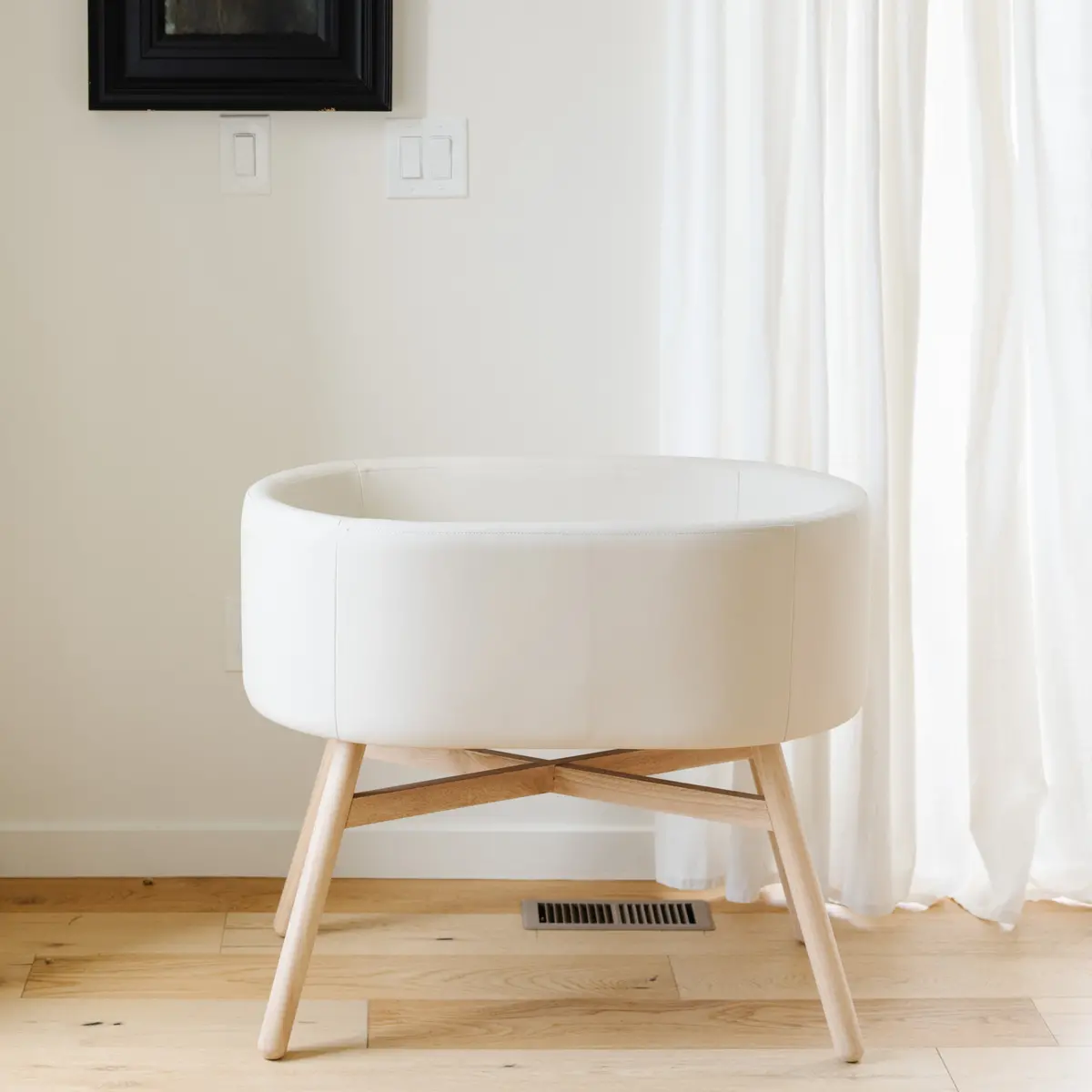 Babyletto X Gathre Capsule Bassinet 1