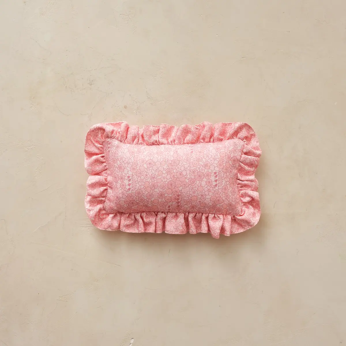 Mini Ruffle Pillow | Marra 1