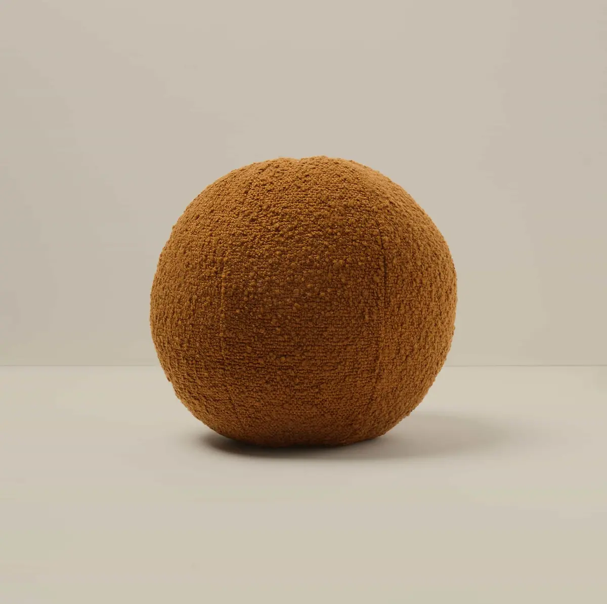 Sphere Pillow | Boucle 1
