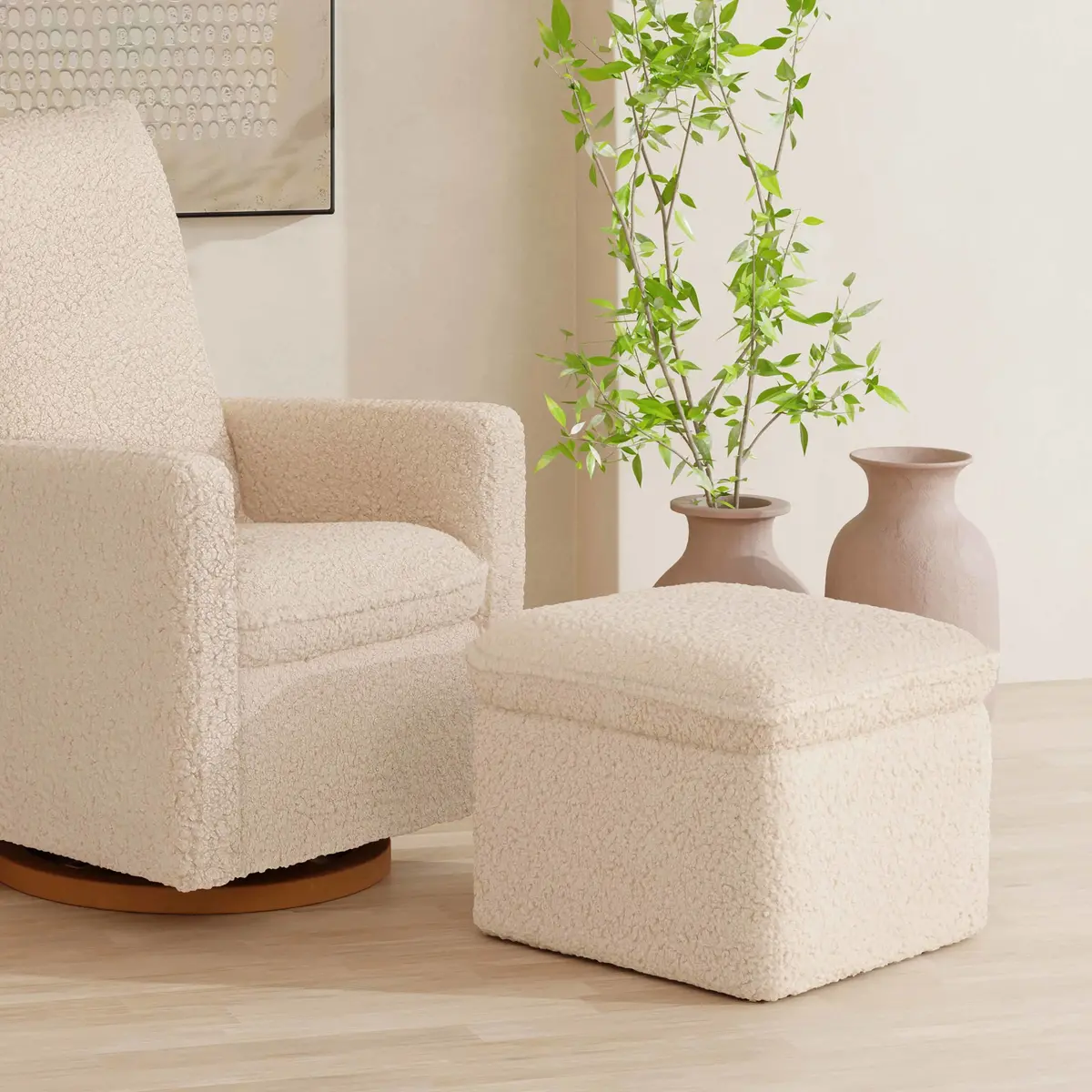 Cali Storage Ottoman In Shearling 1