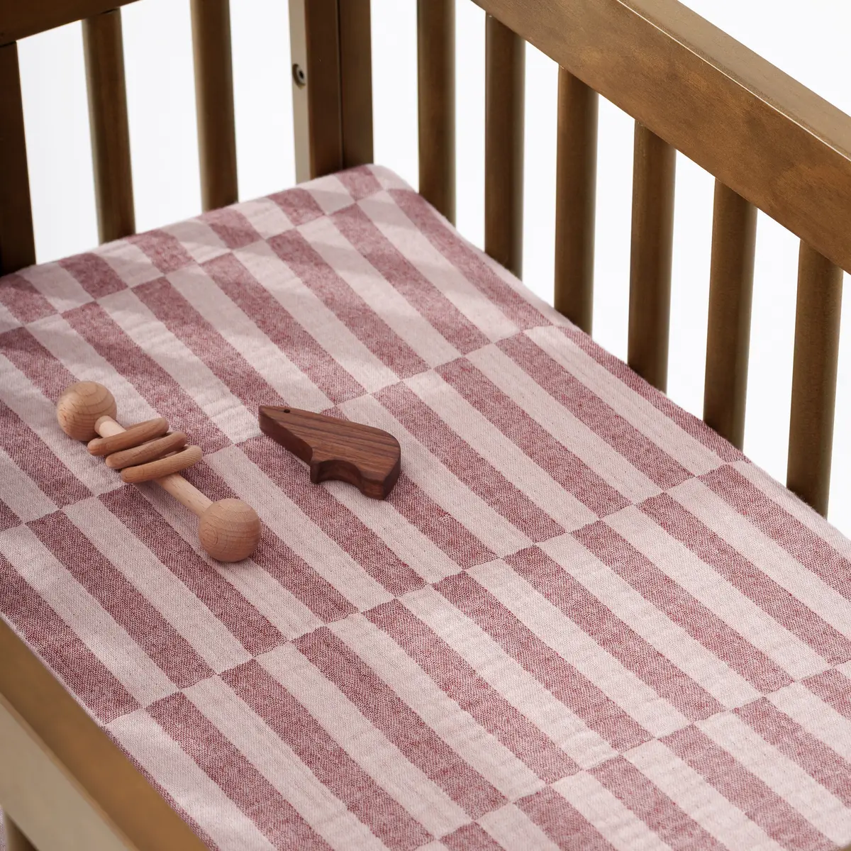 All-Stages Bassinet Sheet In Gots Certified Organic Muslin Cotton 1