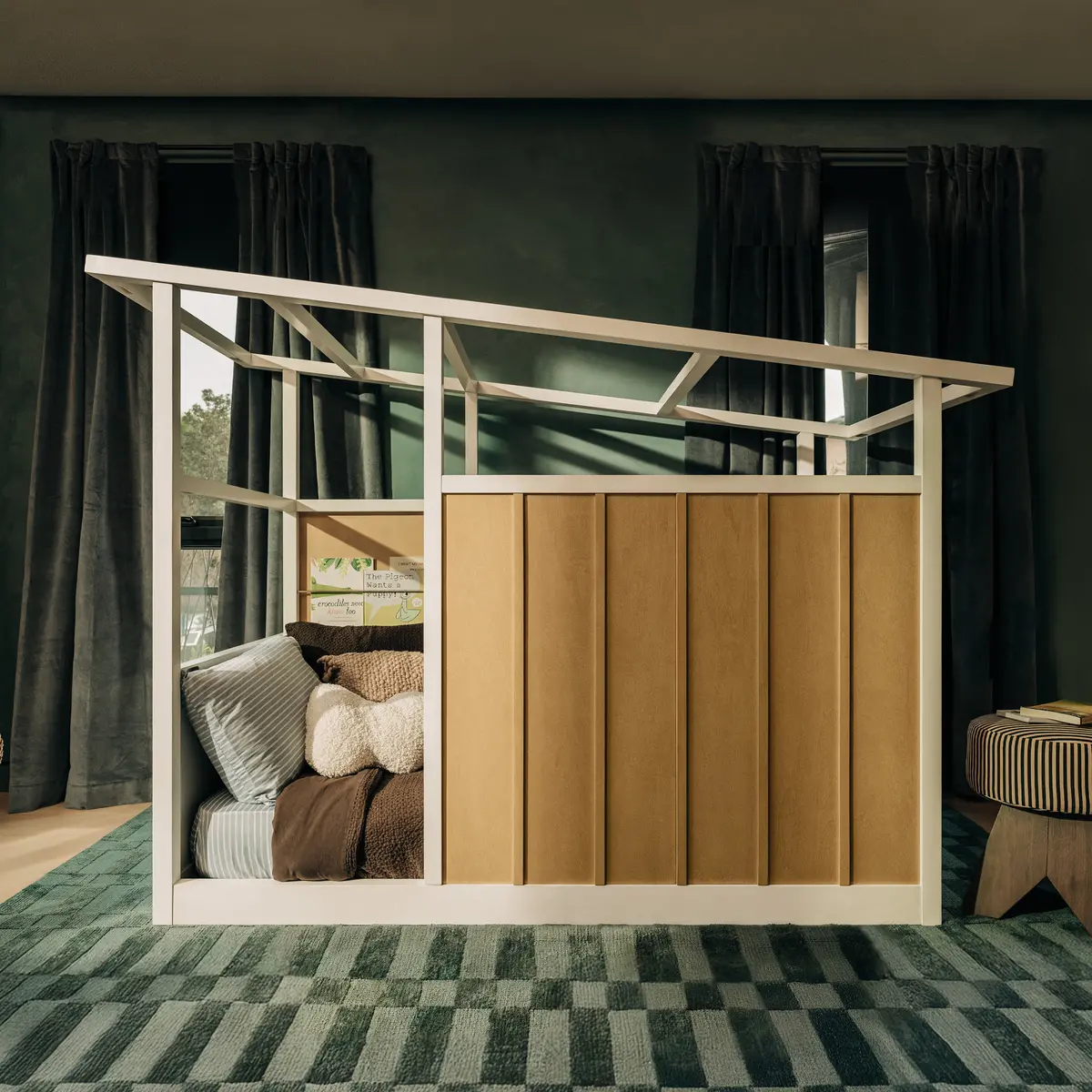 Palma Mid-Century House Twin Bed 1