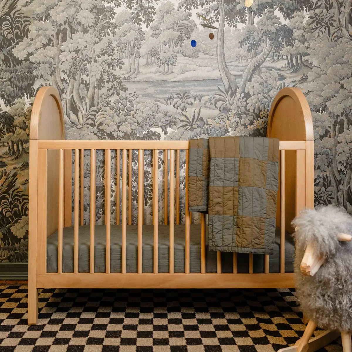 Bondi Cane 3-In-1 Convertible Crib With Toddler Bed Conversion Kit 1